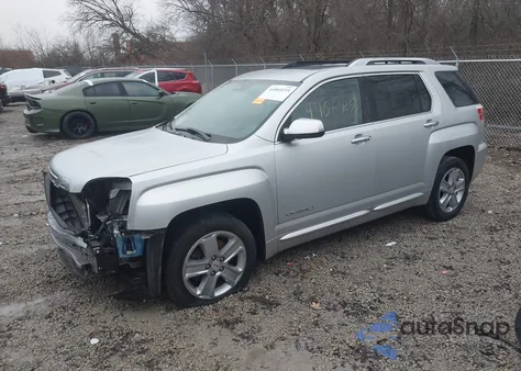 2017 GMC Terrain Denali z USA, uszkodzony, nr VIN 2GKALREK0H6270962